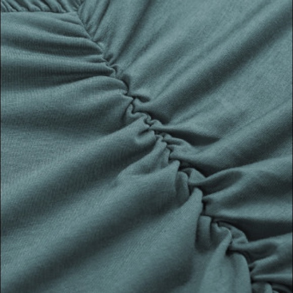 Chic Long Sleeve Bodycon Dress - Picture 4 of 5